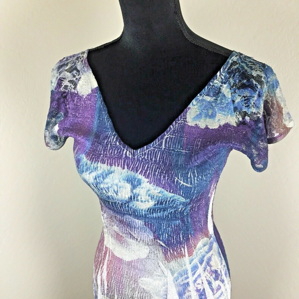 Komarov Floral Chiffon V-Neck Dress - Picture 4 of 8